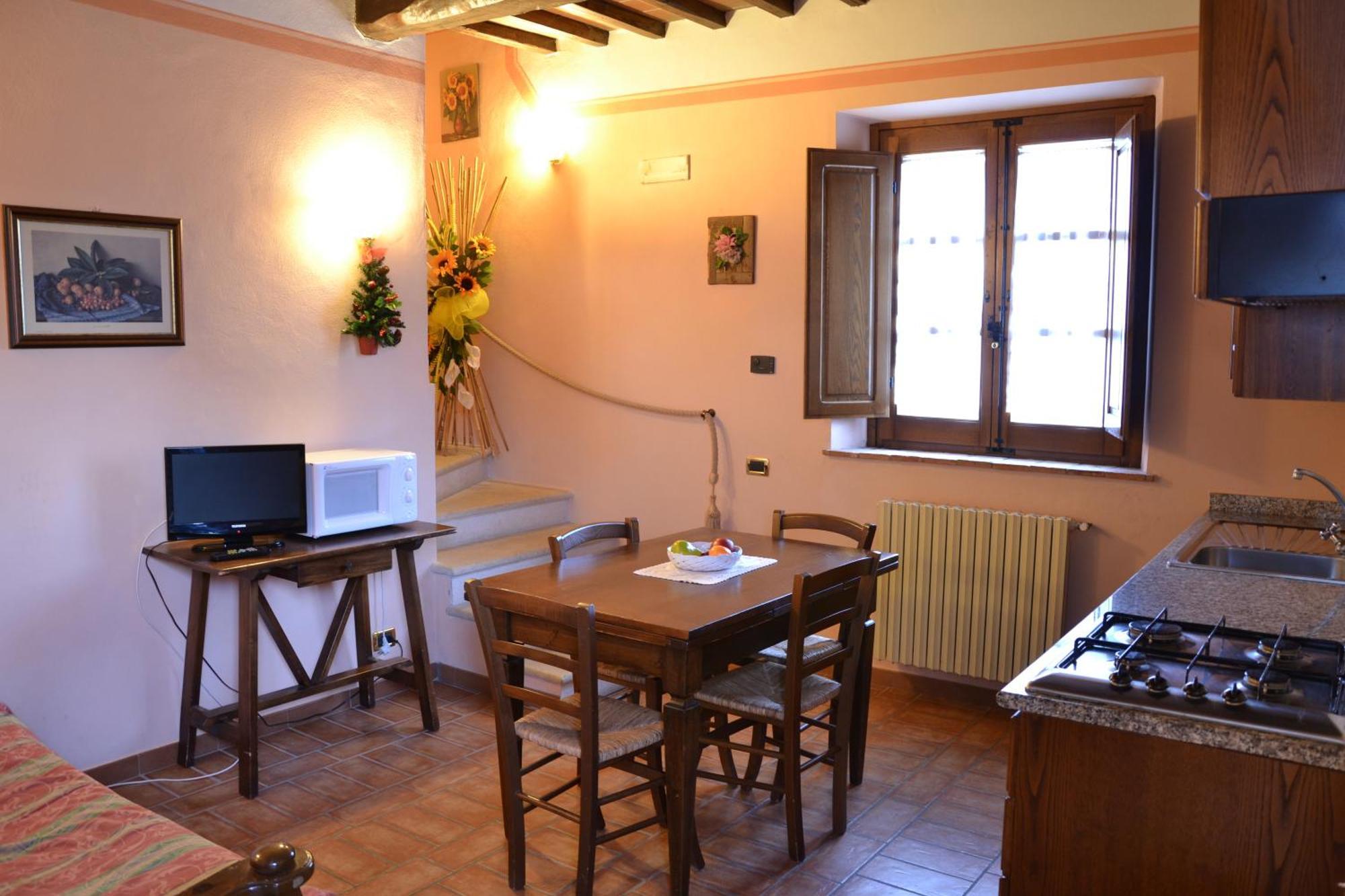 Agriturismo Sanguineto Acquaviva  Εξωτερικό φωτογραφία